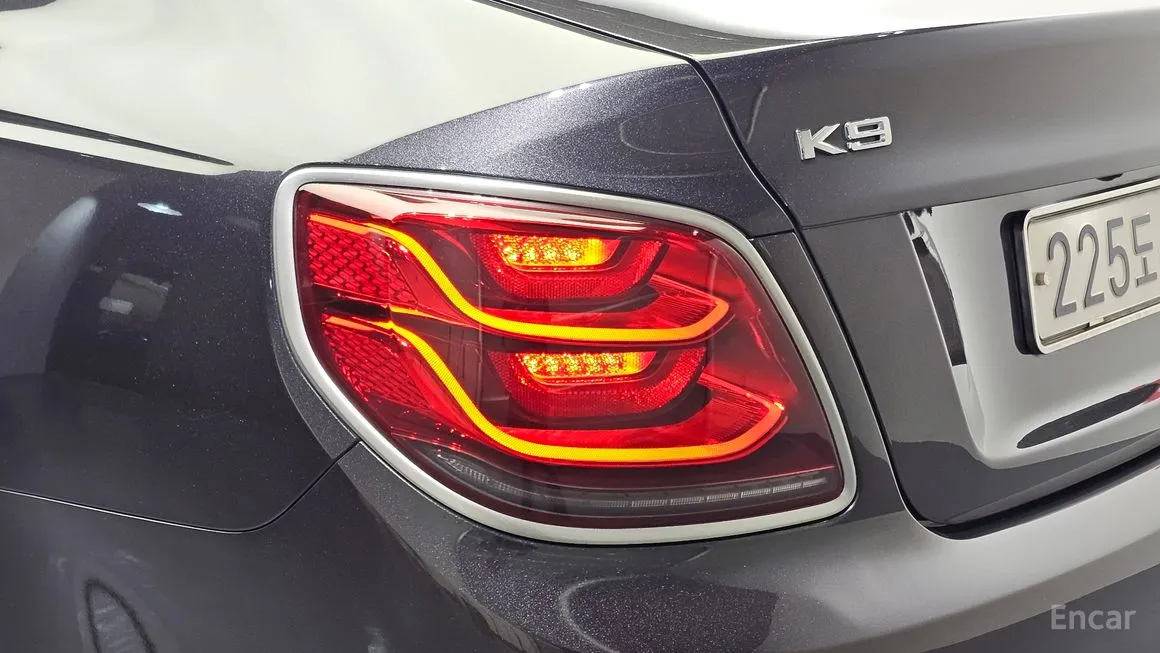 Kia K9