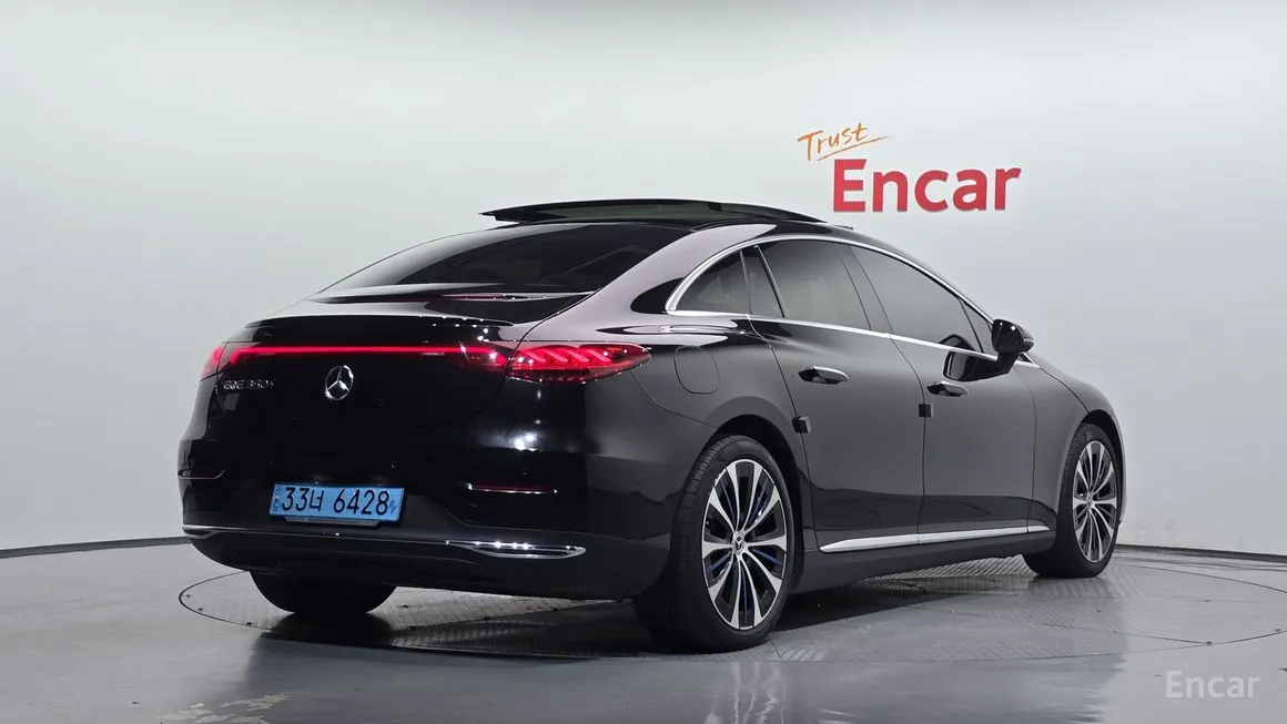 Mercedes-Benz EQE