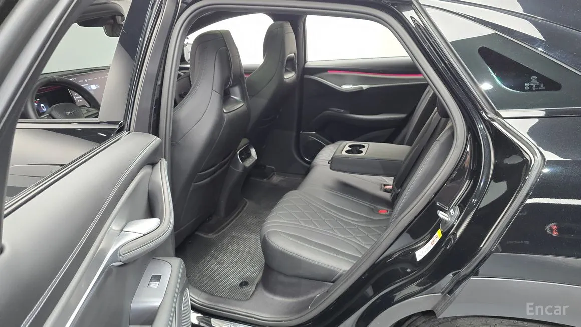 BYD Sealion 7