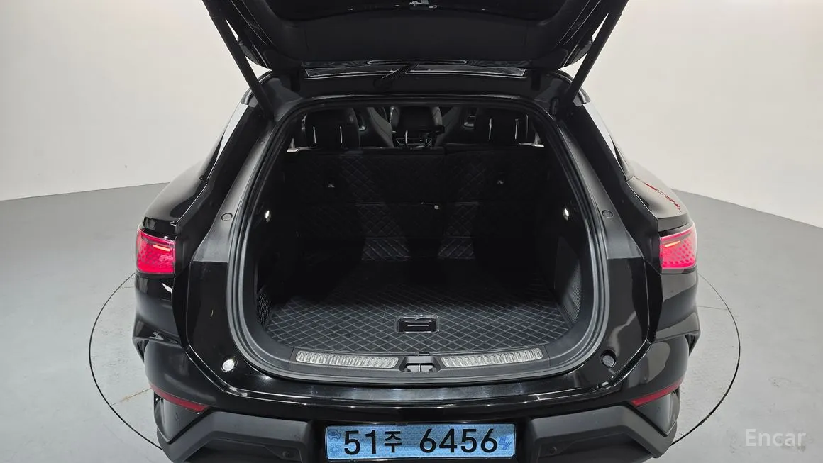 BYD Sealion 7