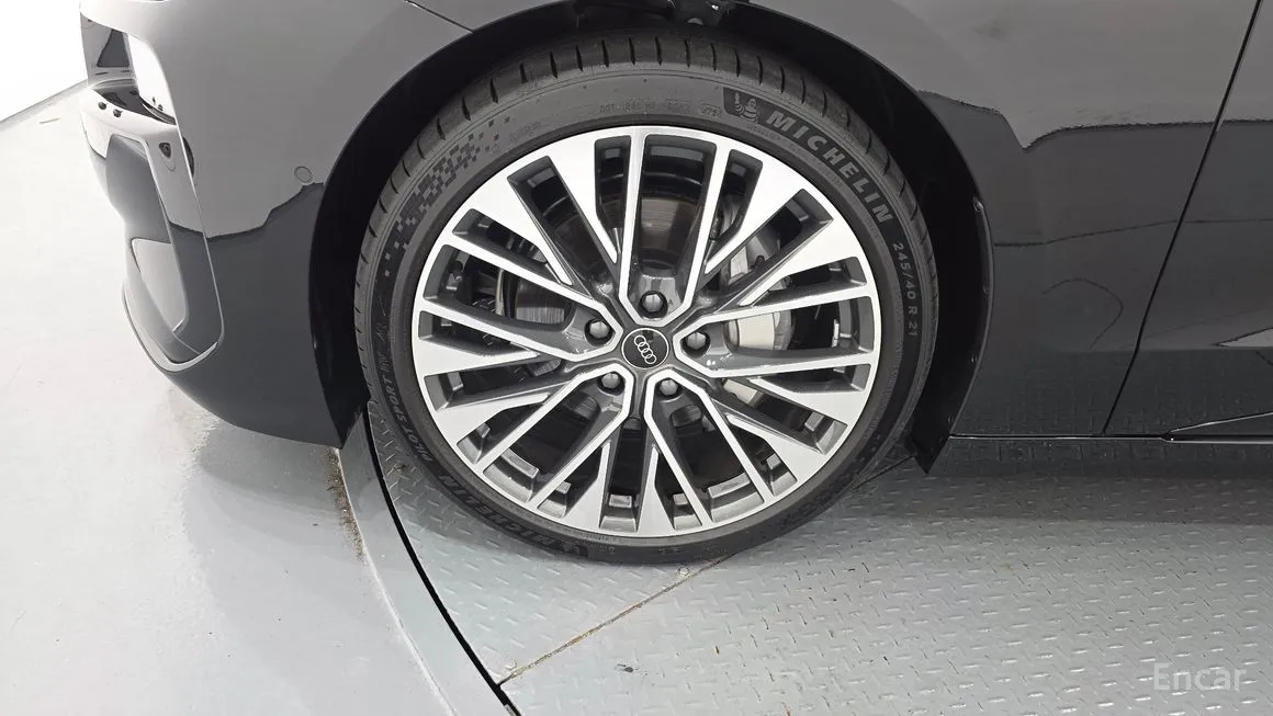 Audi A6 e-Tron