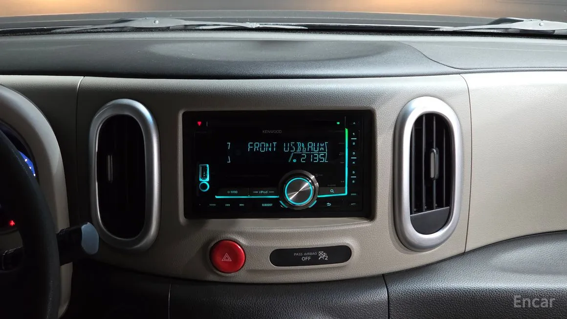 Nissan Cube