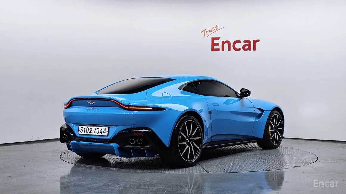 Astonmartin Vantage