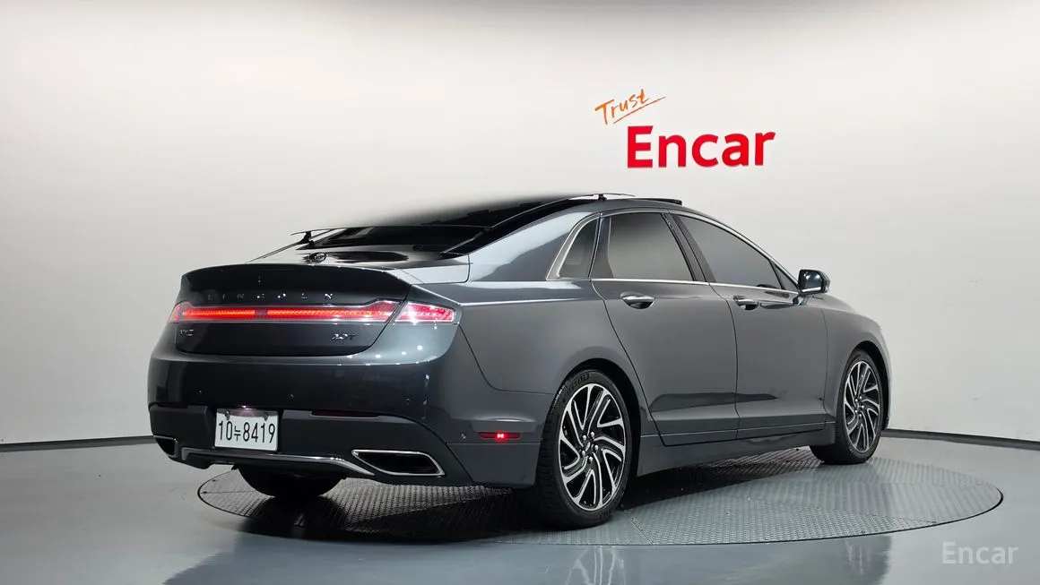Lincoln MKZ