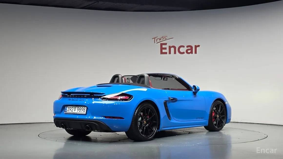 Porsche 718