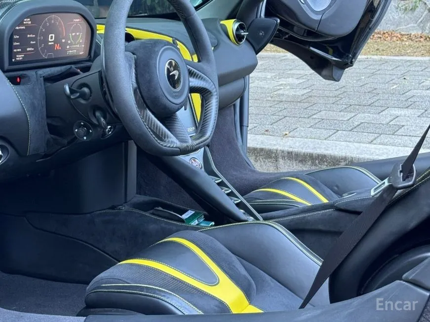 Mclaren 720S