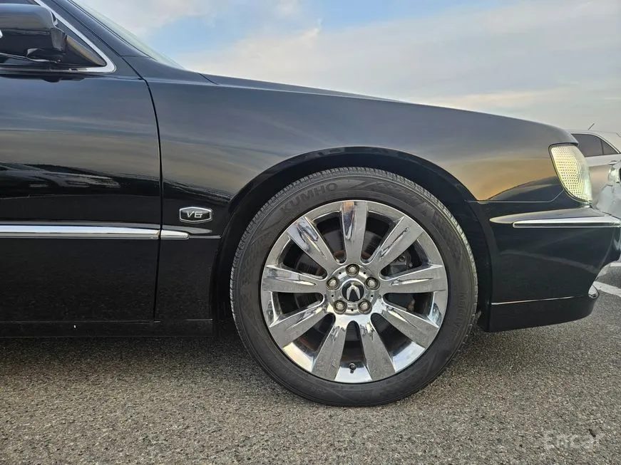 Hyundai Equus