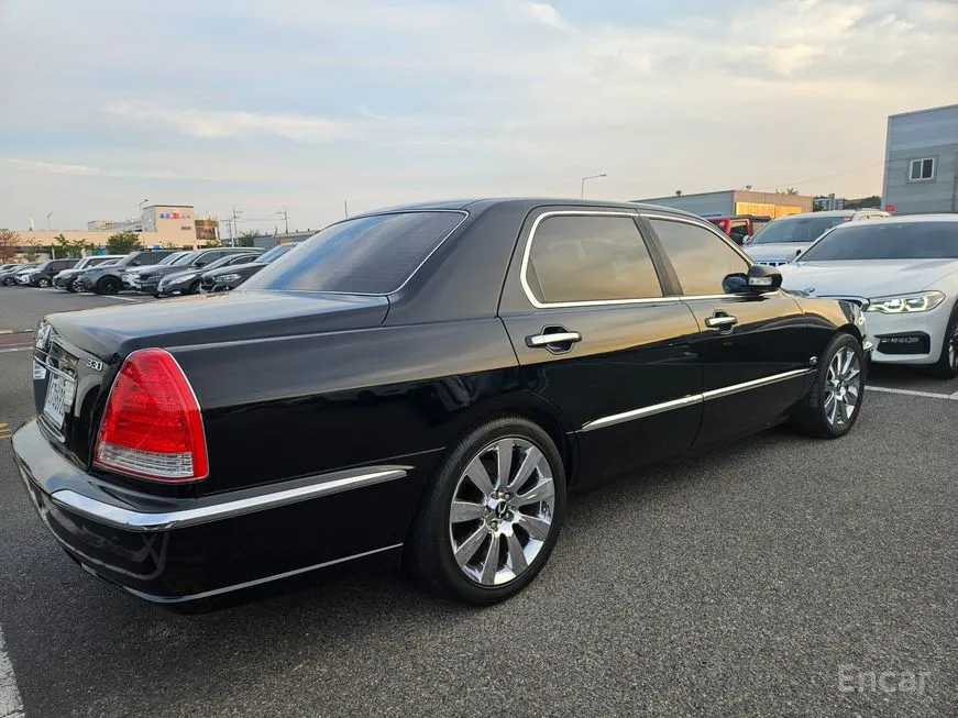 Hyundai Equus