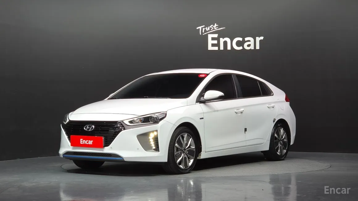 Hyundai Ioniq