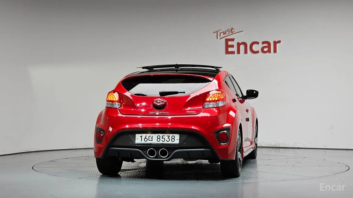 Hyundai Veloster