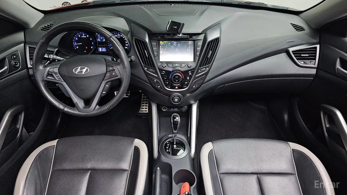 Hyundai Veloster