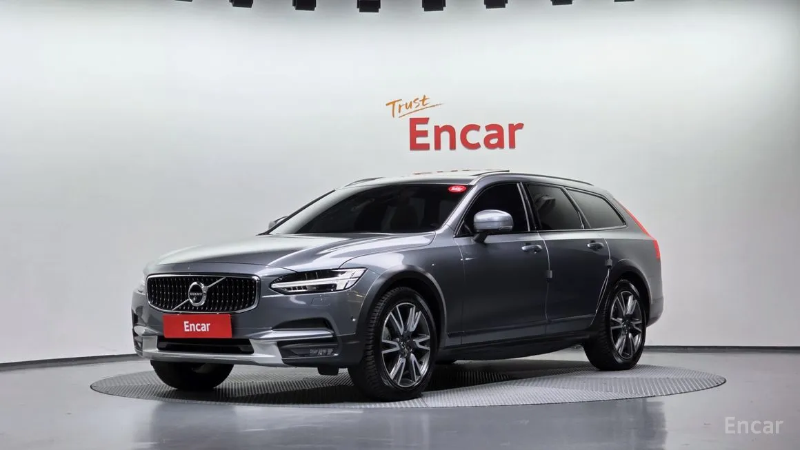 Volvo V90