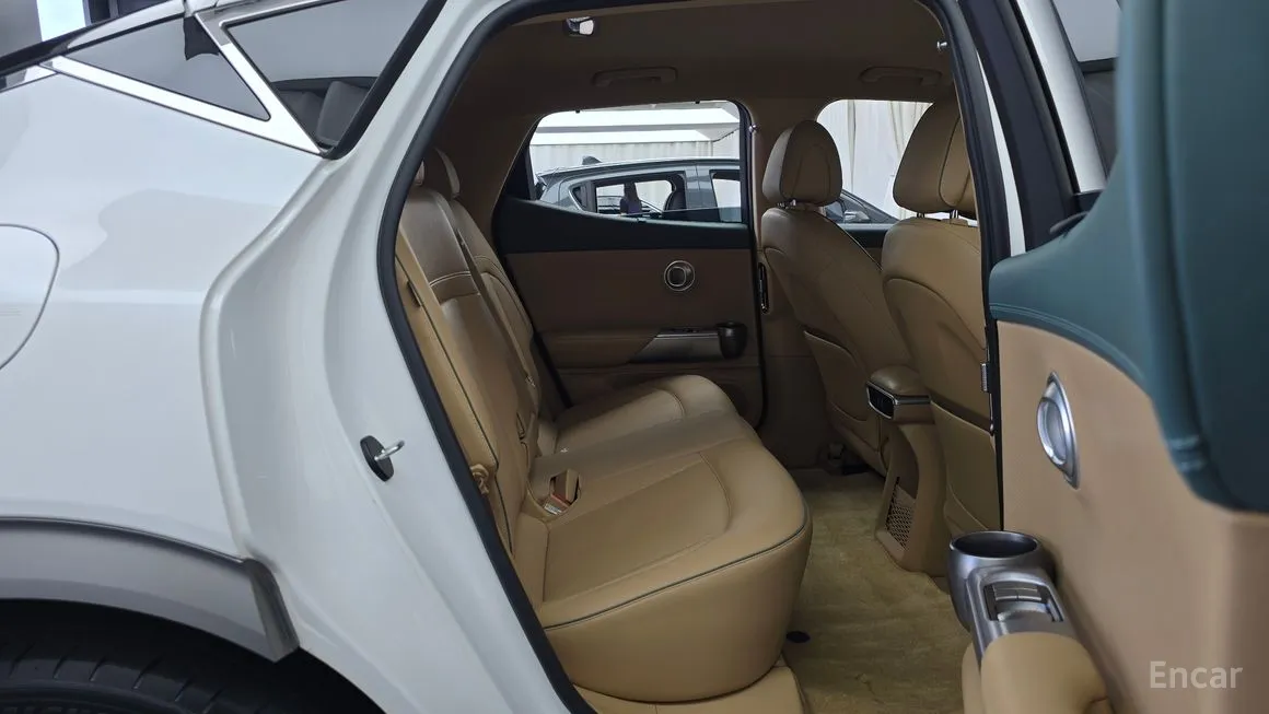 Genesis GV60