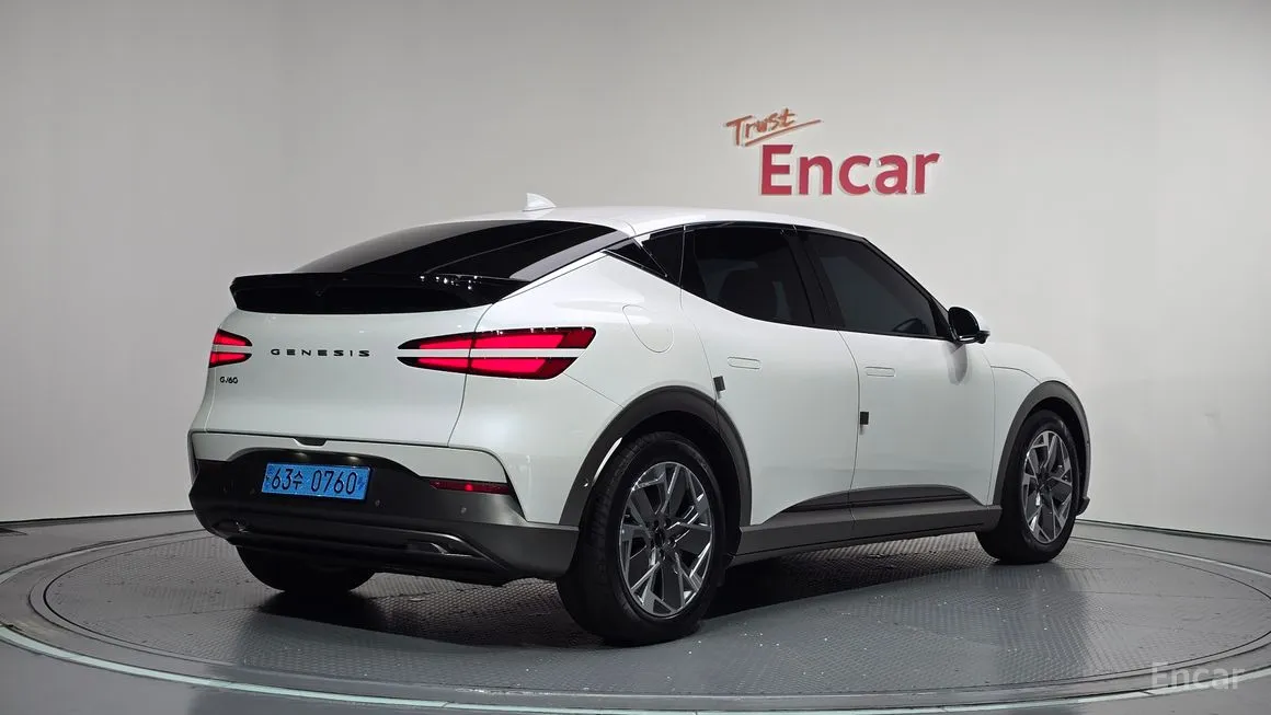 Genesis GV60