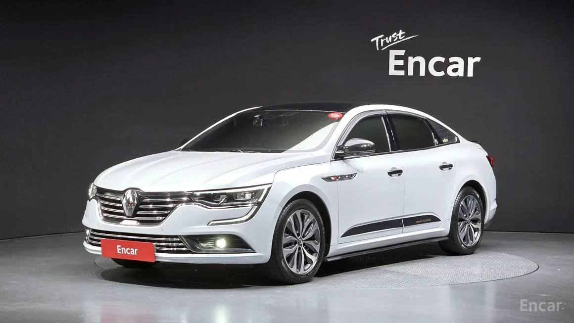 Renault SM6