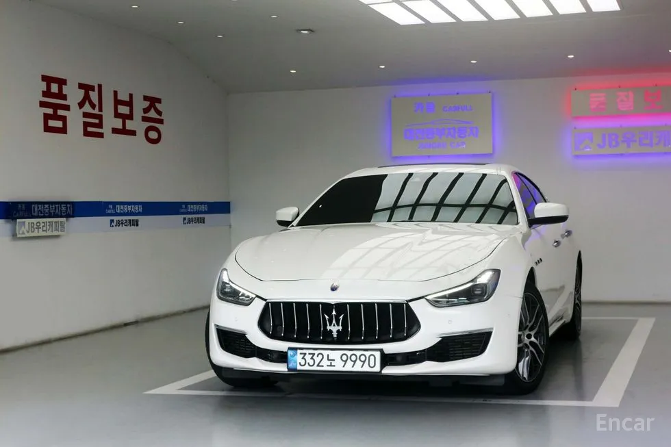 Maserati Ghibli