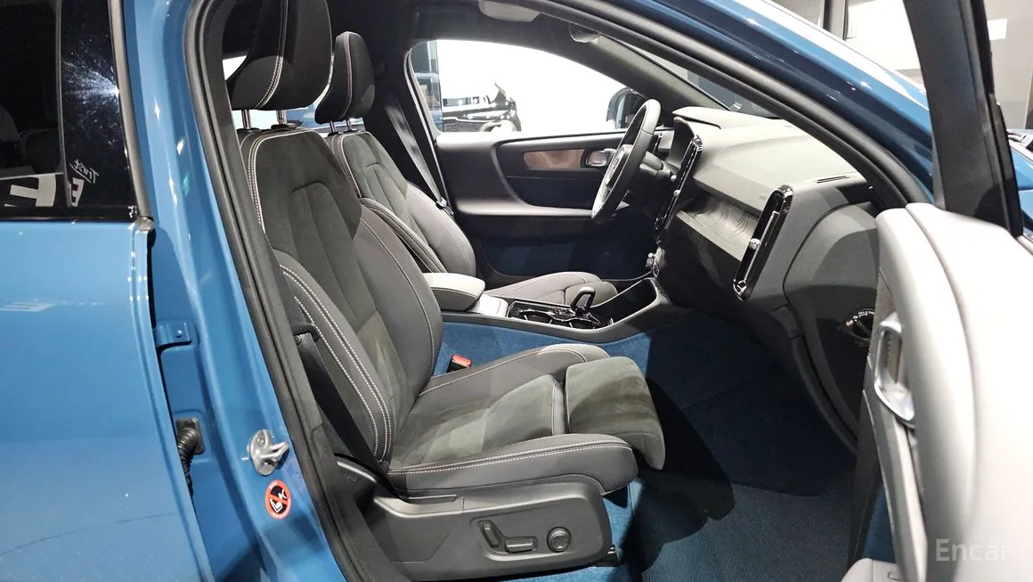 Volvo C40