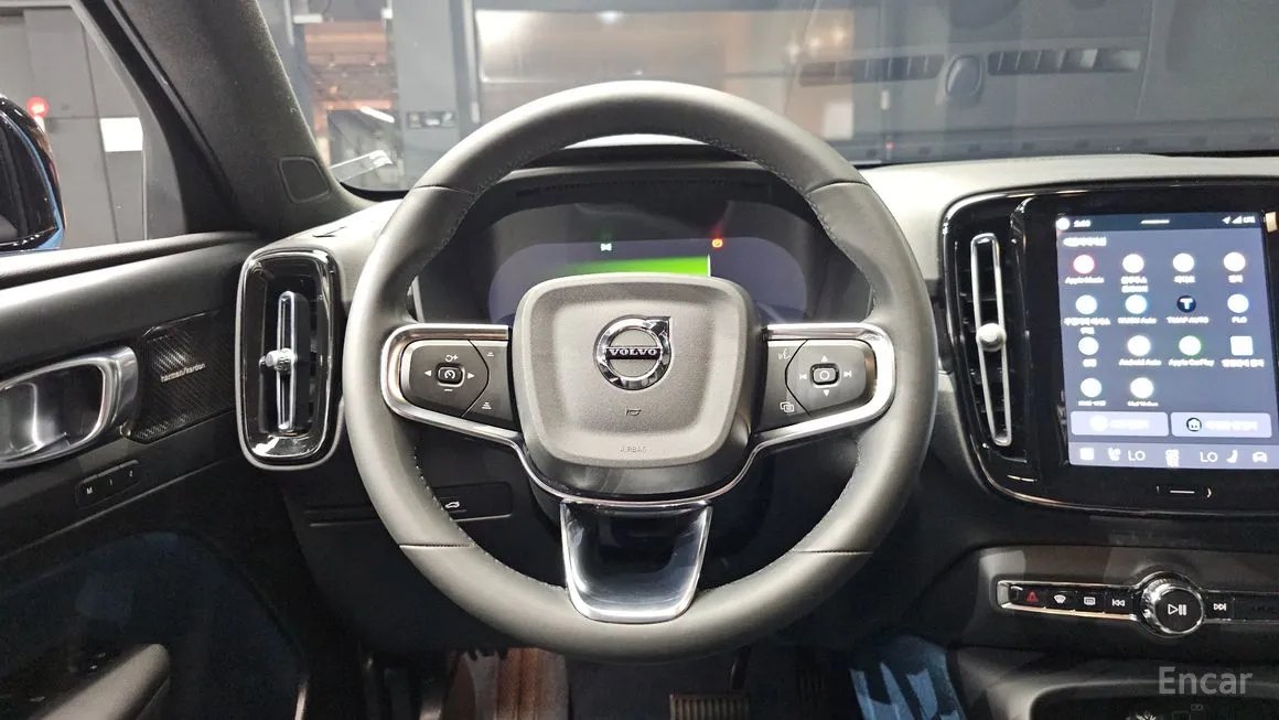 Volvo C40