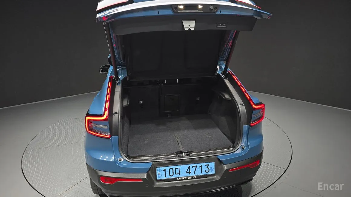 Volvo C40