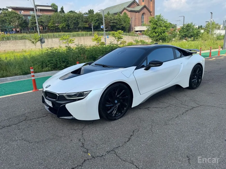 BMW i8