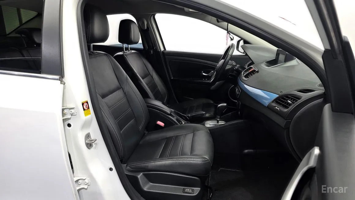 Renault SM3