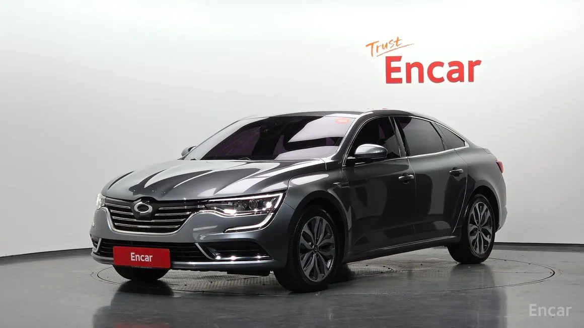 Renault SM6
