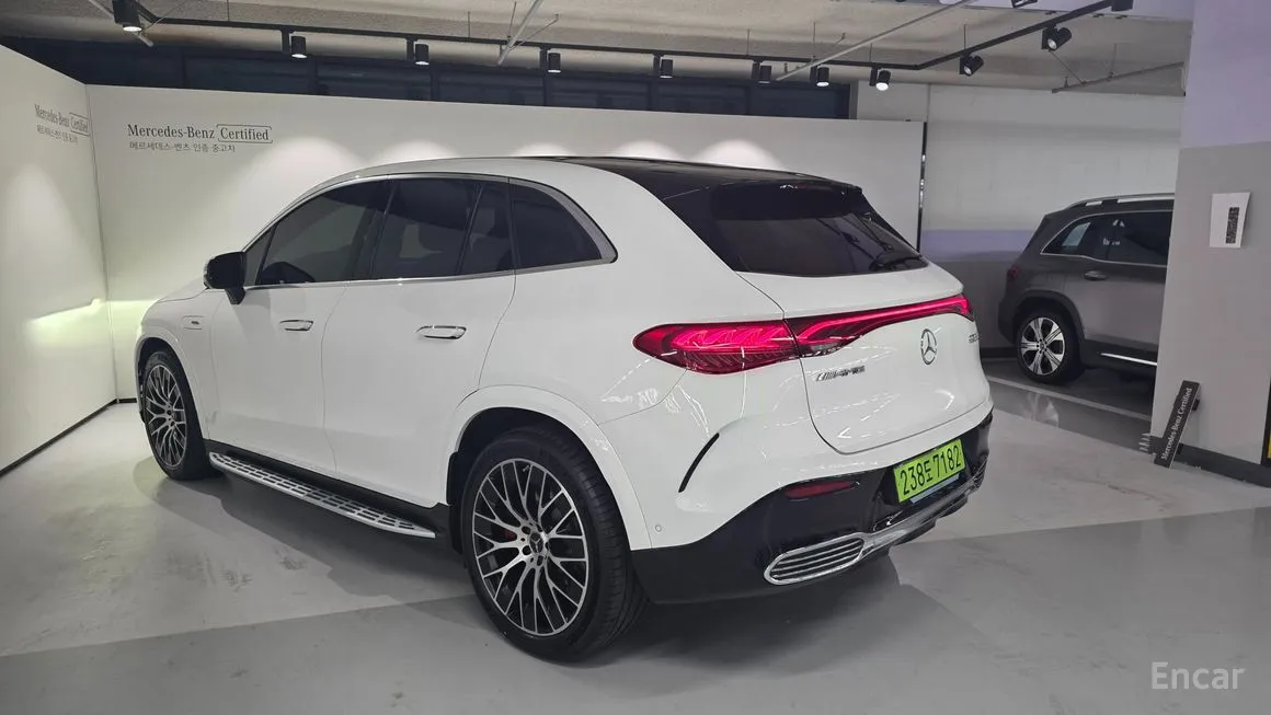 Mercedes-Benz EQE
