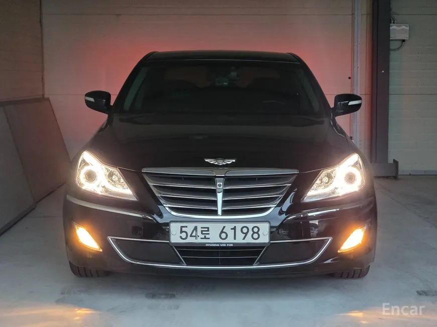 Hyundai Genesis