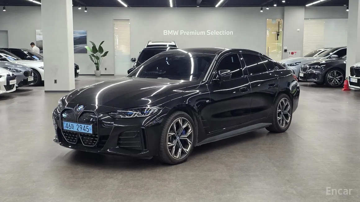 BMW i4