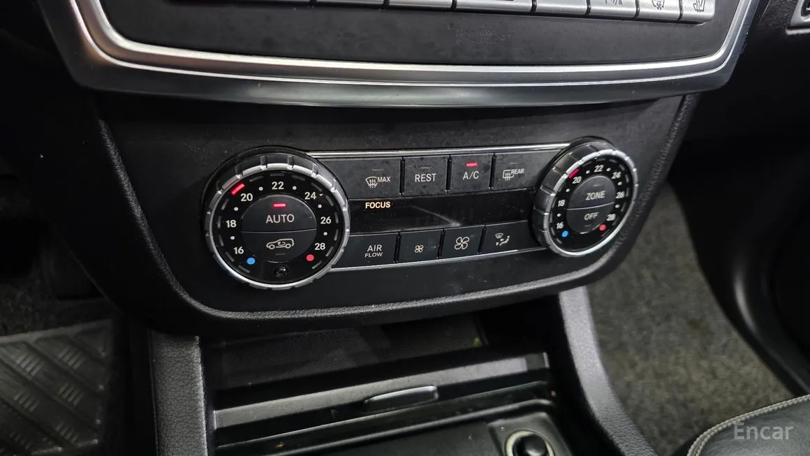 Mercedes-Benz M-class