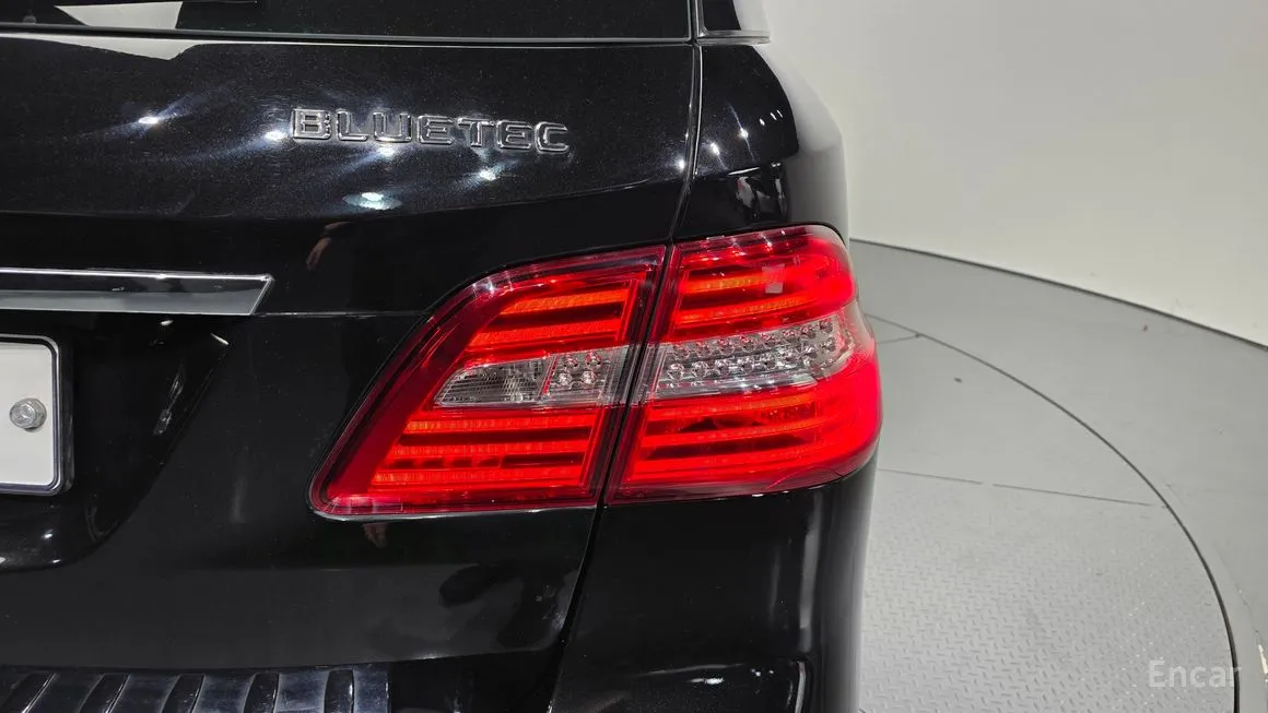 Mercedes-Benz M-class