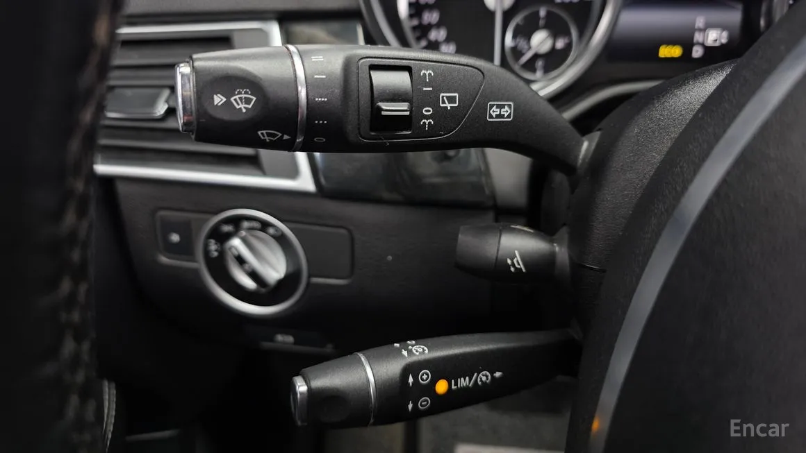 Mercedes-Benz M-class