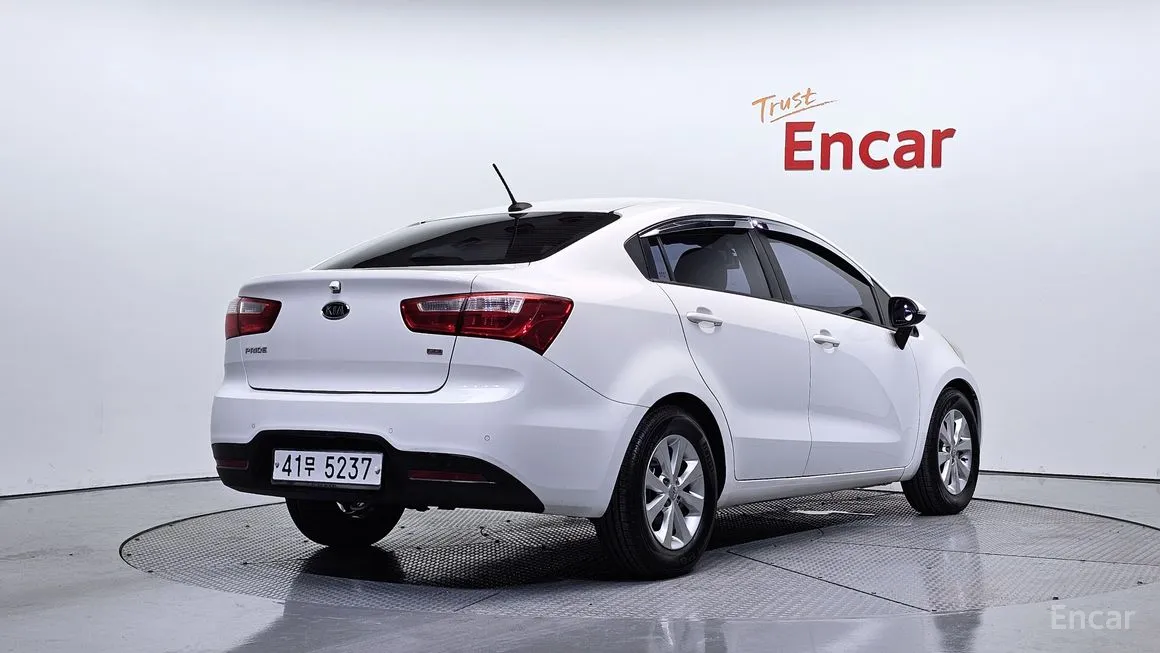 Kia pride