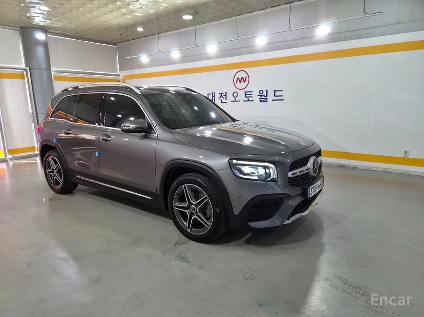Mercedes-Benz GLB-Class