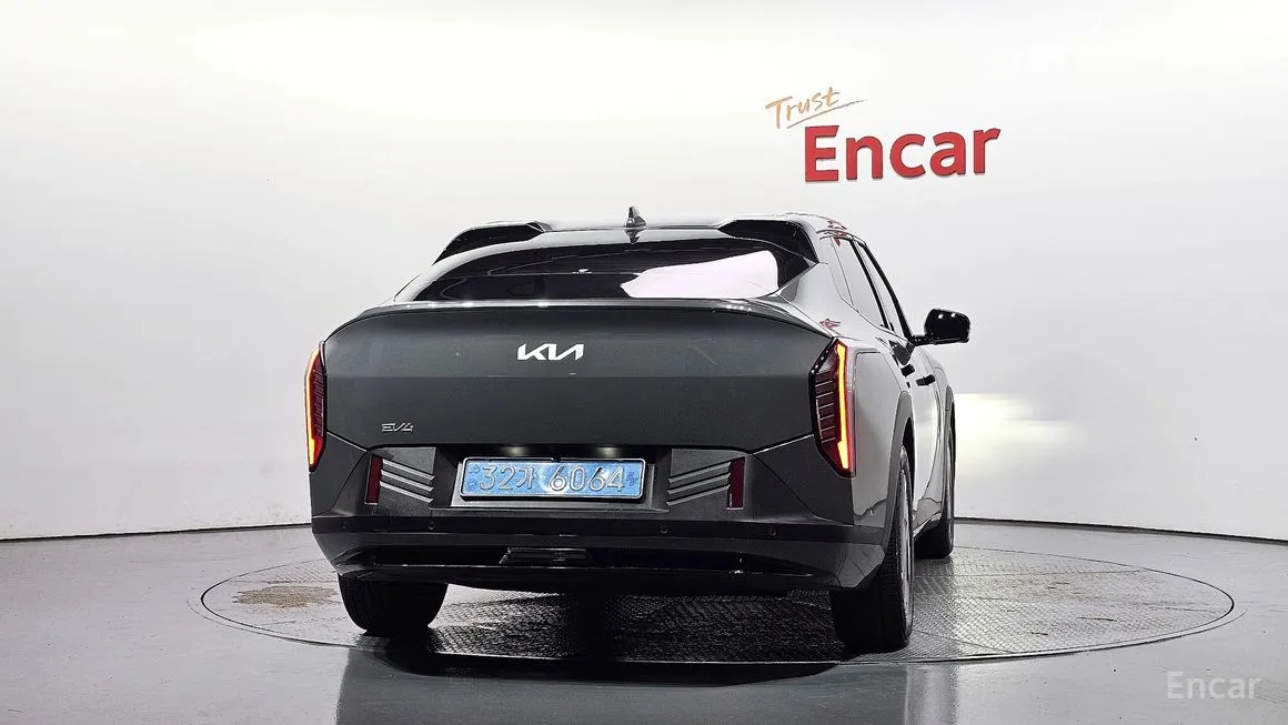 Kia EV4