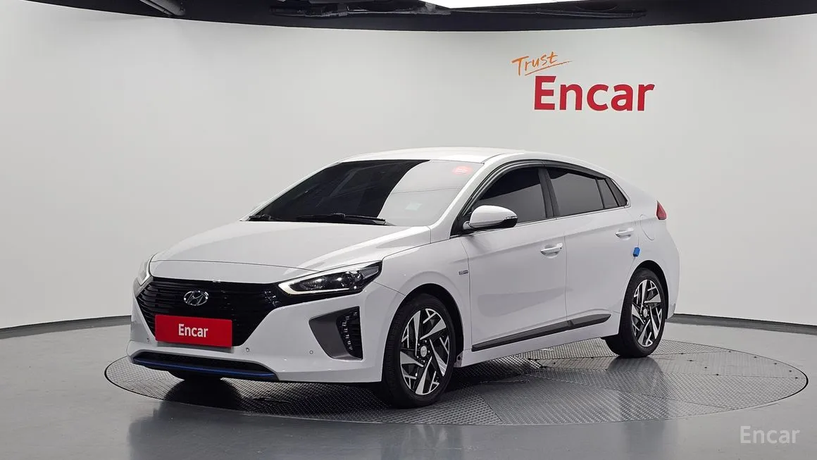 Hyundai Ioniq