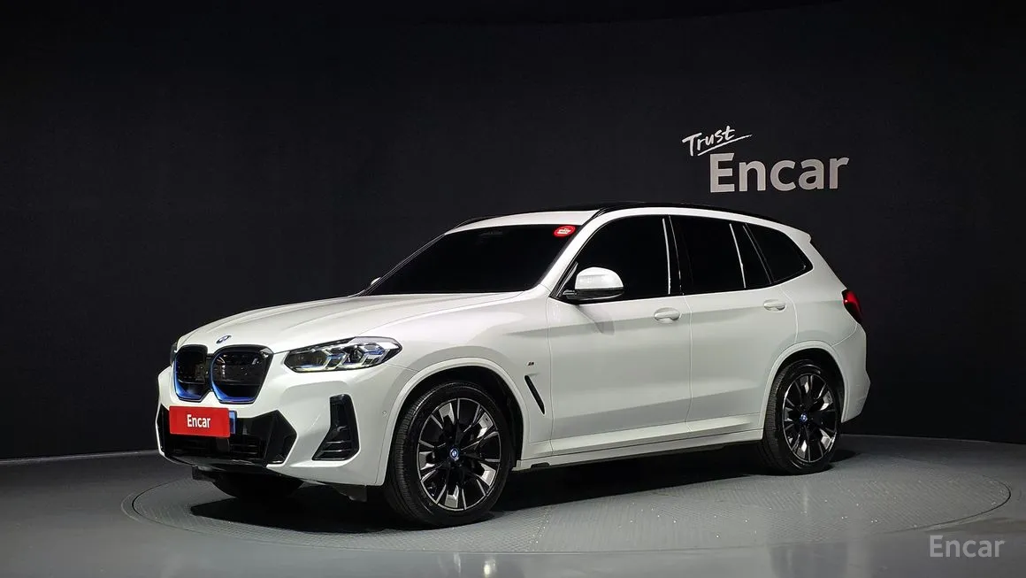 BMW iX3