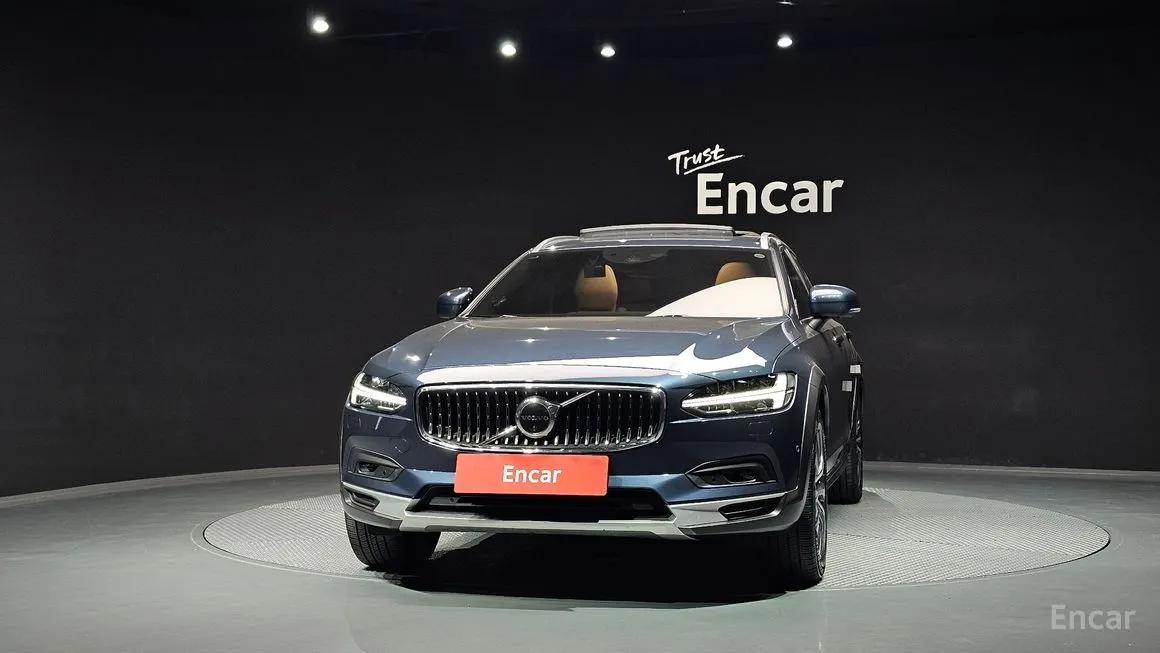 Volvo V90