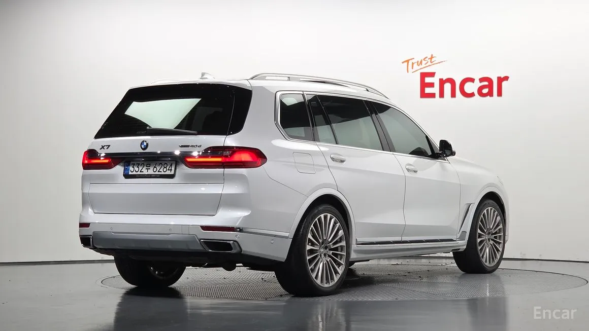 BMW X7