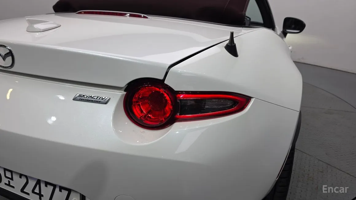 Mazda MX-5 Miata