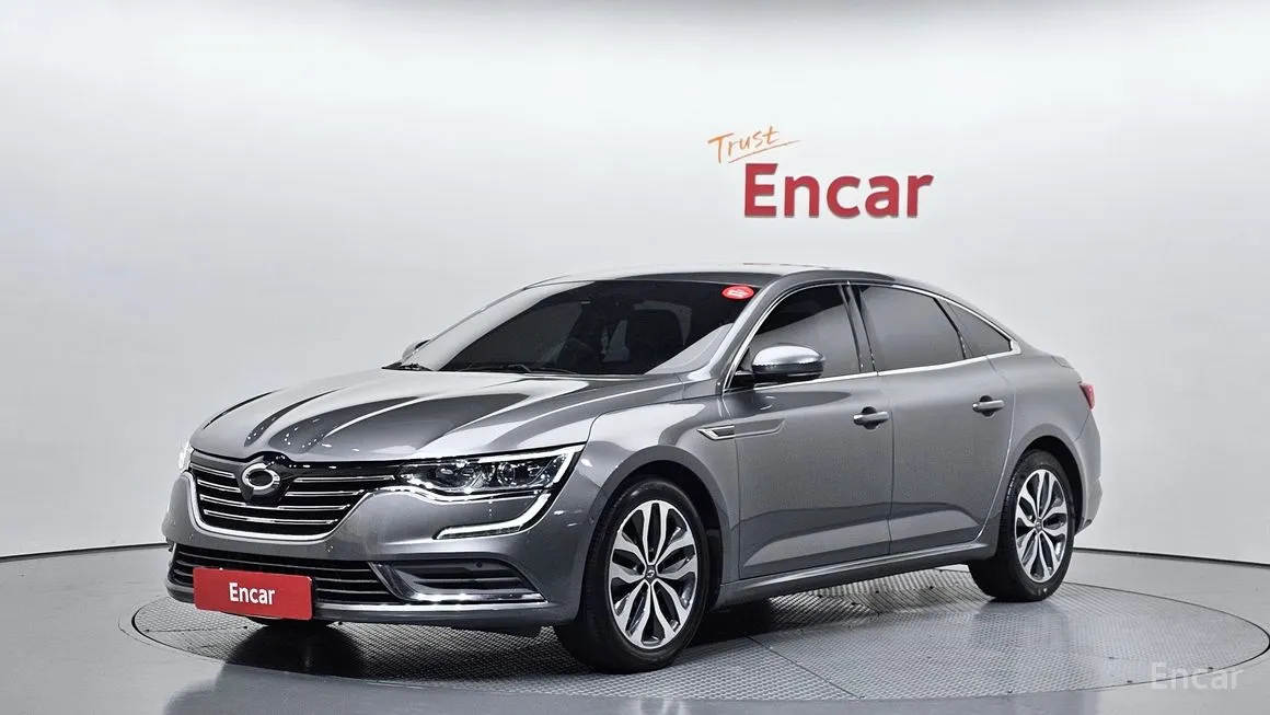 Renault SM6