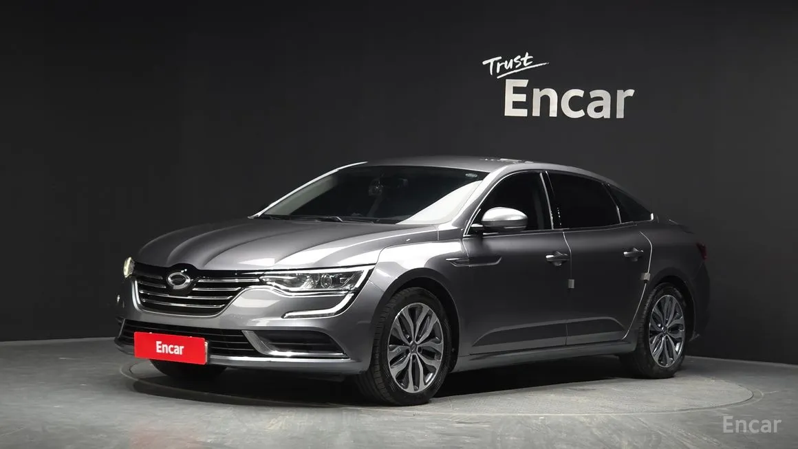 Renault SM6