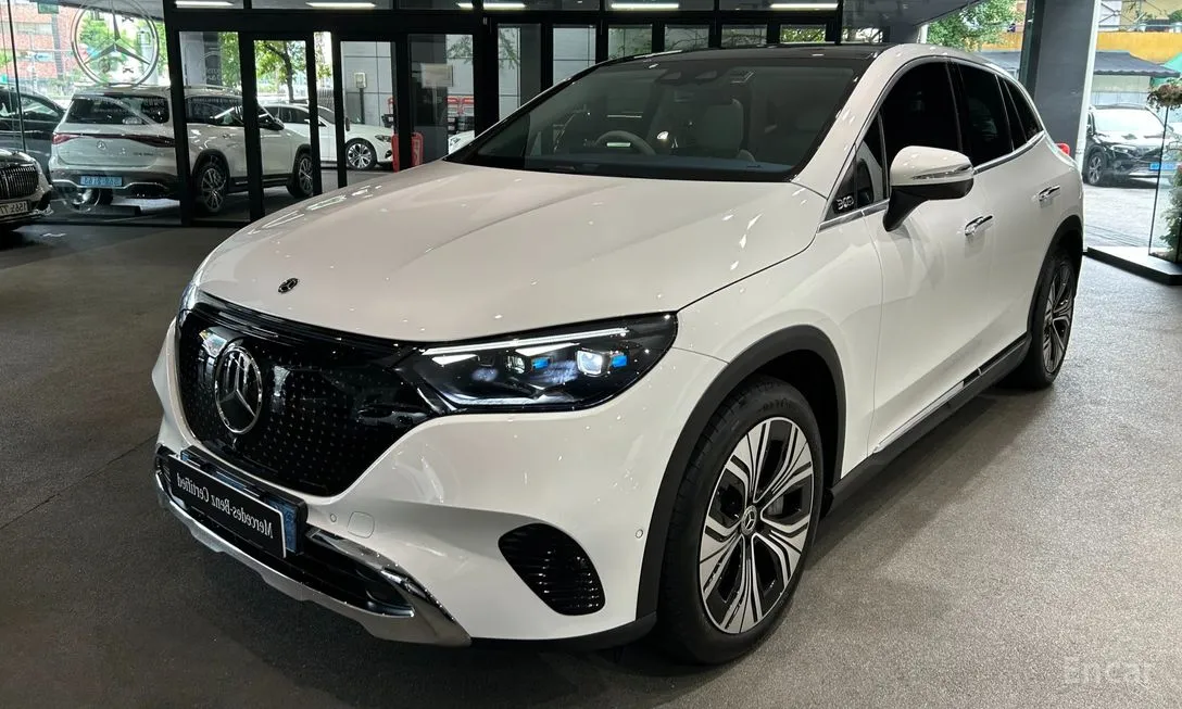 Mercedes-Benz EQE
