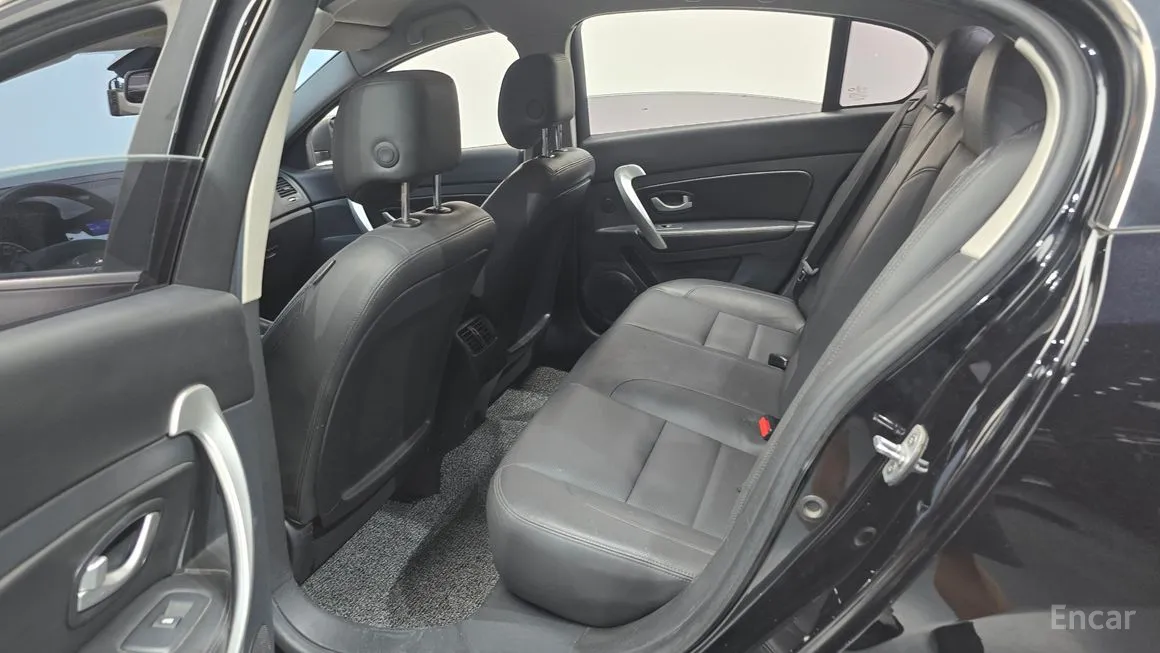Renault SM5