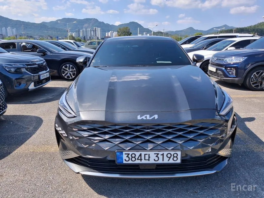 Kia K8