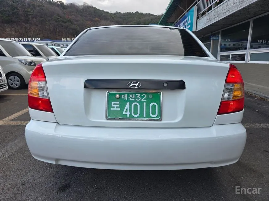 Hyundai Verna