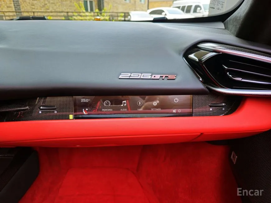 Ferrari 296