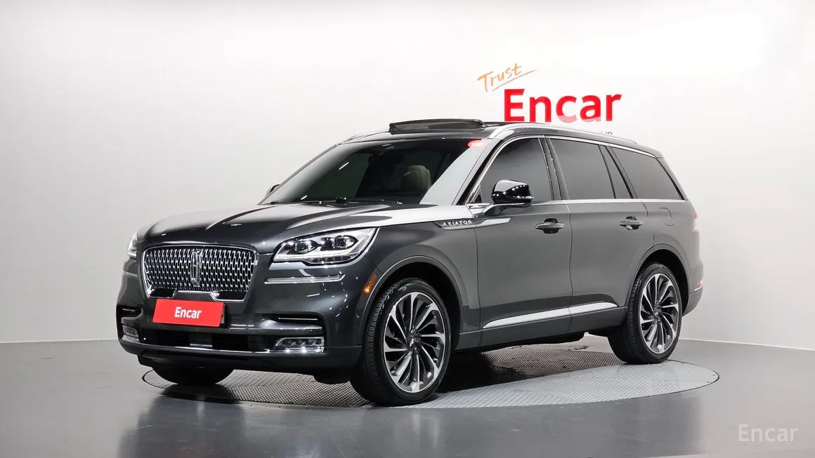 Lincoln Aviator