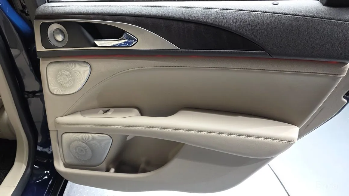 Lincoln MKZ