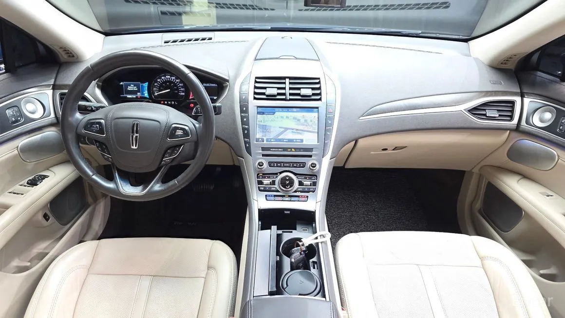 Lincoln MKZ
